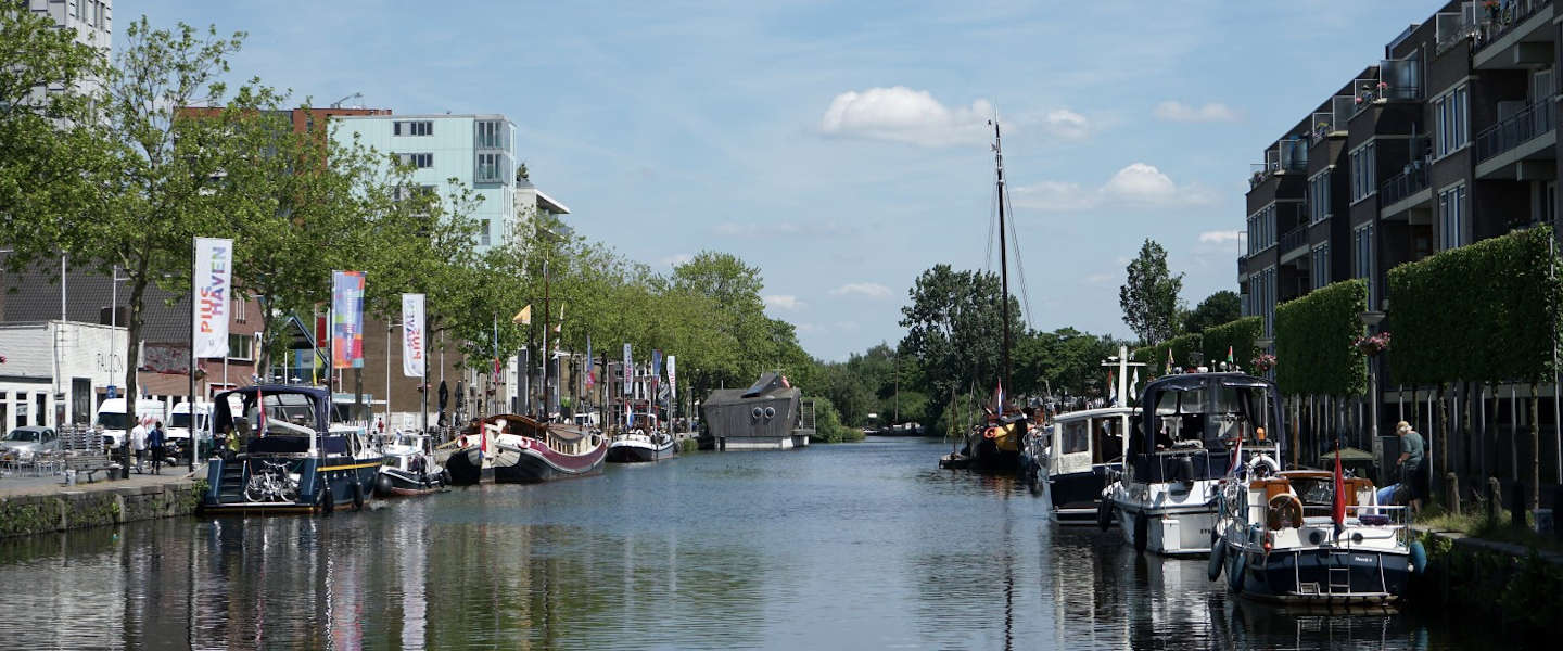 'Tilburgse binnenstad moet tijdelijk een groot openluchtcafé worden'