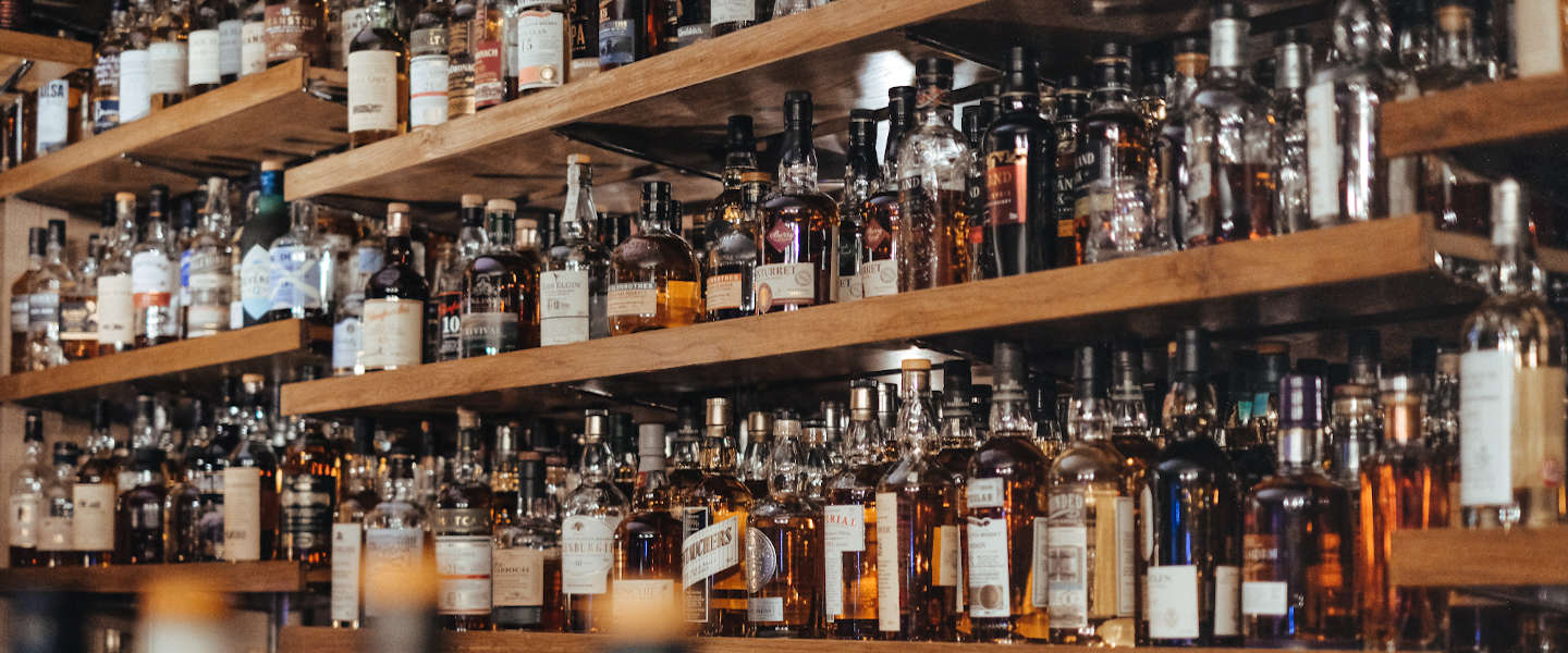 De 8 tofste Schotse whiskydistilleerderijen om te bezoeken