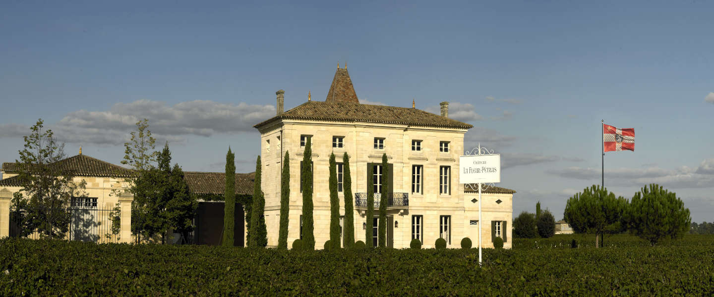 Hema geeft drie wijnreizen naar Frankrijk weg