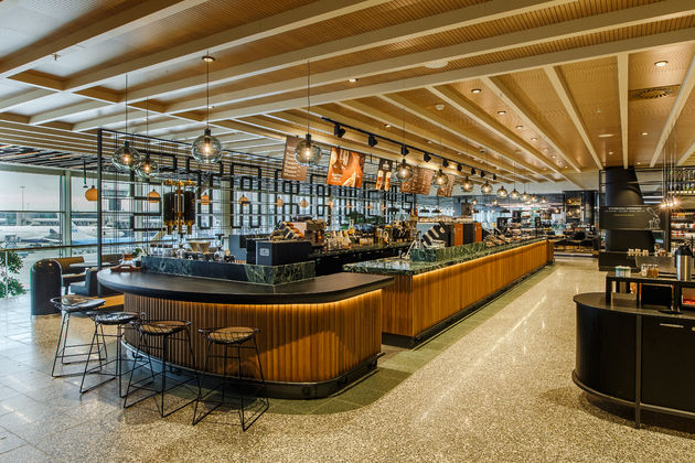 Starbucks Pavilion Store at Schiphol Opens Today_25042016