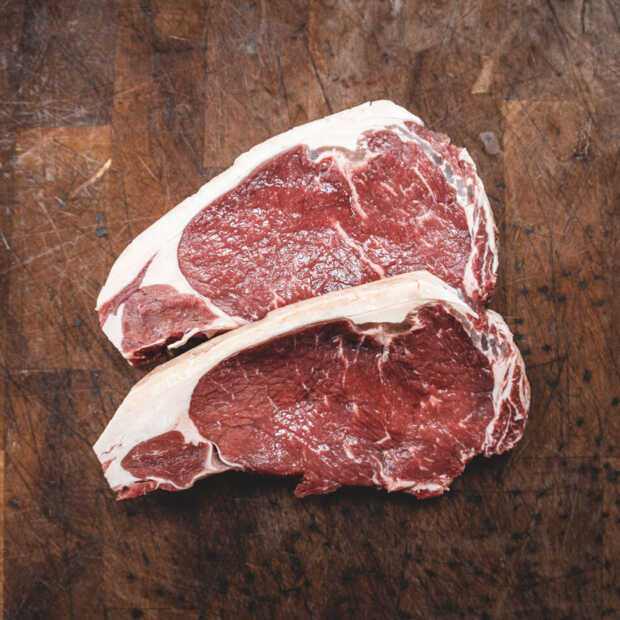 In 2020 is er meer vlees bij de slagers en supermarkten gekocht dan in 2019