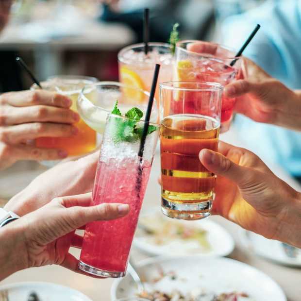 Steeds meer Nederlands houden zich aan alcoholrichtlijn Gezondheidsraad