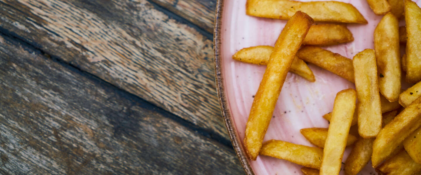 Het einde van de discussie of het nou friet of patat is – Eatly
